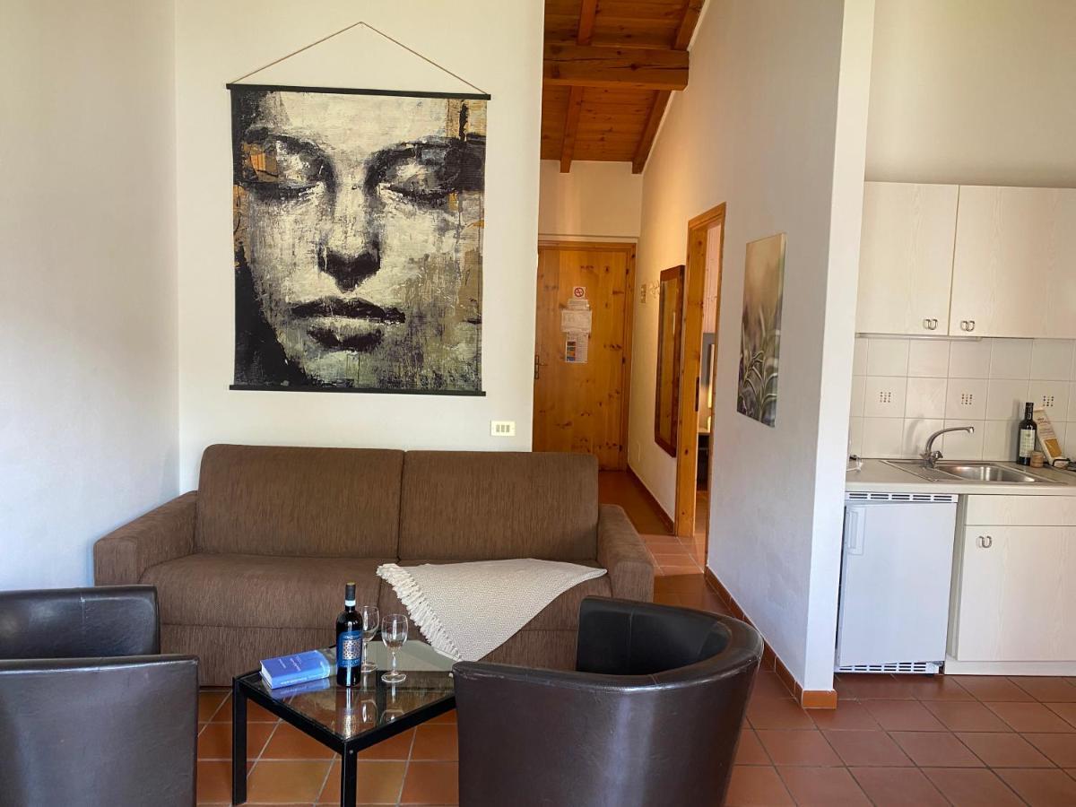 Casa Paola Lägenhet Vesta Exteriör bild